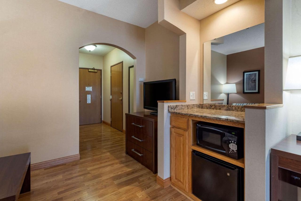 Best Western Plus Chelsea Hotel Monticello Exterior foto