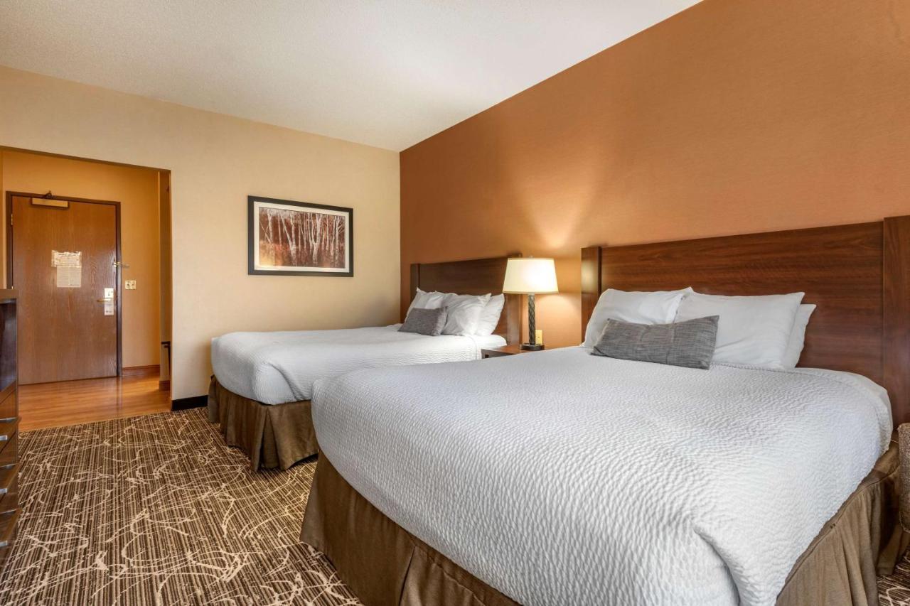 Best Western Plus Chelsea Hotel Monticello Exterior foto